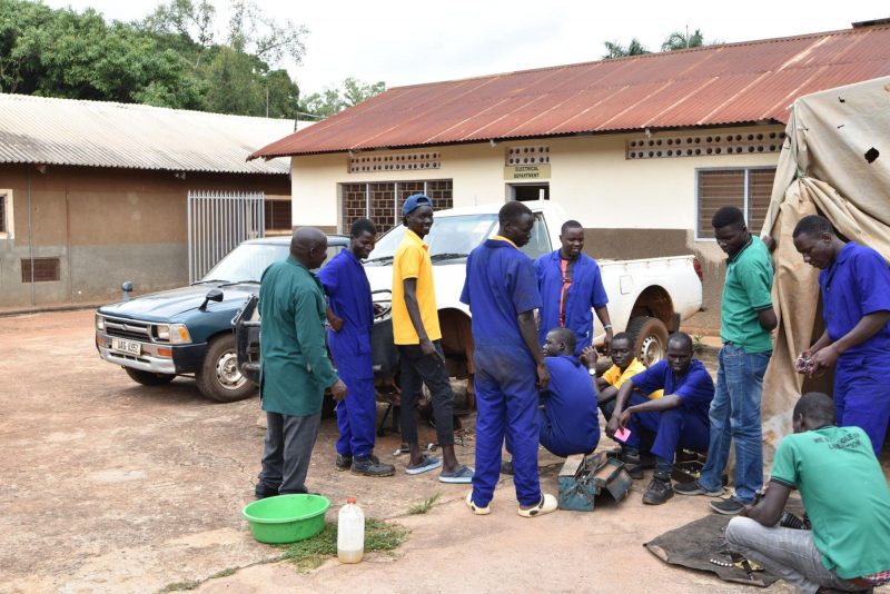 Mehr über den Artikel erfahren Handwerkskunst, Hoffnung und Zukunft in Gulu
