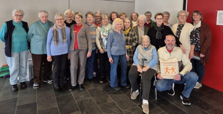 Herzlicher Dank an die Soyener Strickdamen für ihre großzügige Spende